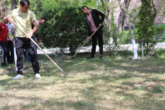 State-wild clean up event at the Educational Complex