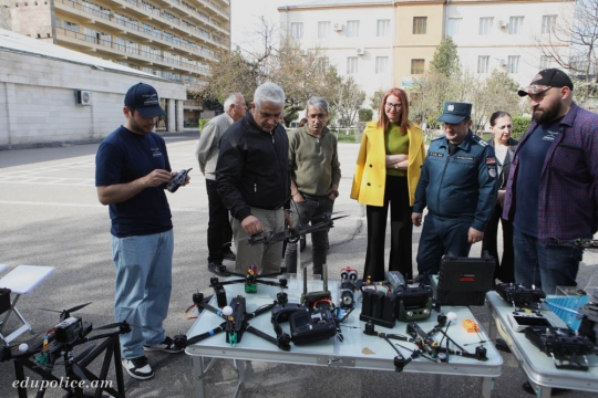 Կրթահամալիրում ներկայացվեց անօդաչու թռչող սարքերի ներուժը՝ համագործակցության զարգացման հեռանկարով